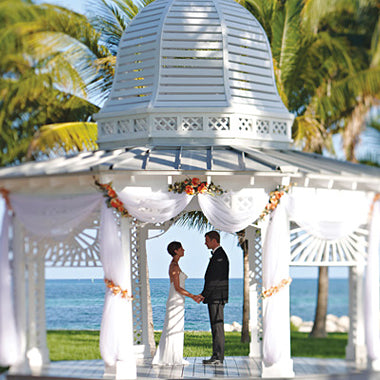 Great Lawn Gazebo - Freeport, Bahamas