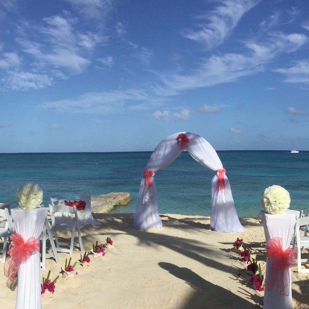 Dreamy Arch- Shoreside - Grand Turk